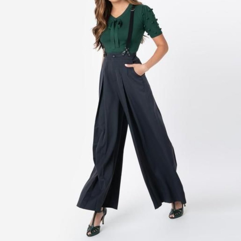 NWT, Size 8, Voodoo Vixen 1940s style navy wide leg pleated suspender trousers